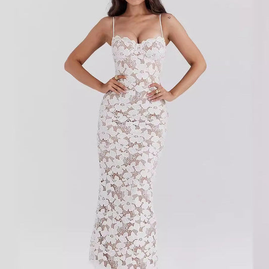 ELARA PARIS™ | Robe Longue en Dentelle Florale – Dos Lacé Élégant