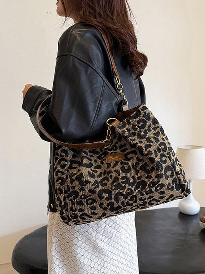 ELARA PARIS™ | Sac épaule imprimé léopard – Audace chic & élégance moderne